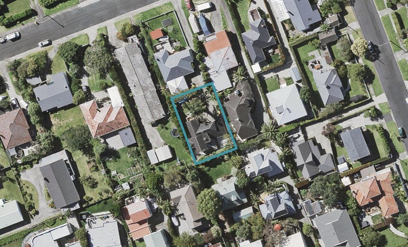 25A Kawerau Avenue, Devonport, Auckland - Carousel 1