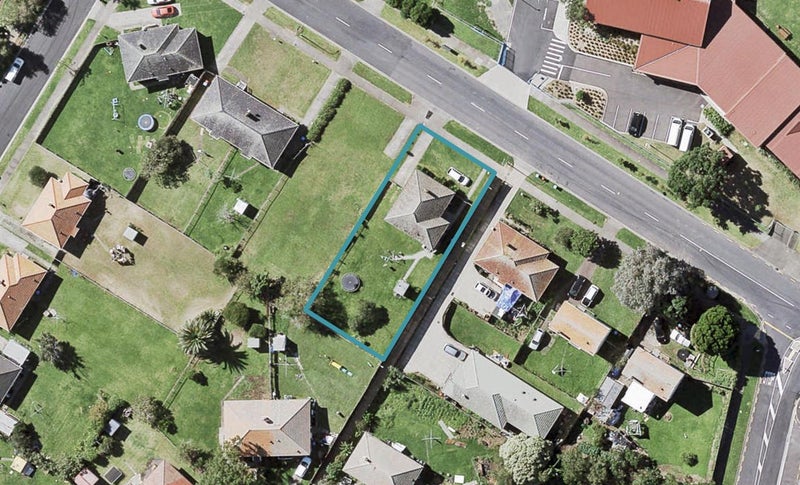 27 Farringdon Street, Glen Innes, Auckland - Carousel 1