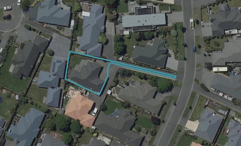 10 Bernadette Street, Aidanfield, Christchurch - Carousel 1