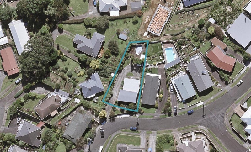 17 Crownhill Street, Spotswood, New Plymouth - Carousel 1