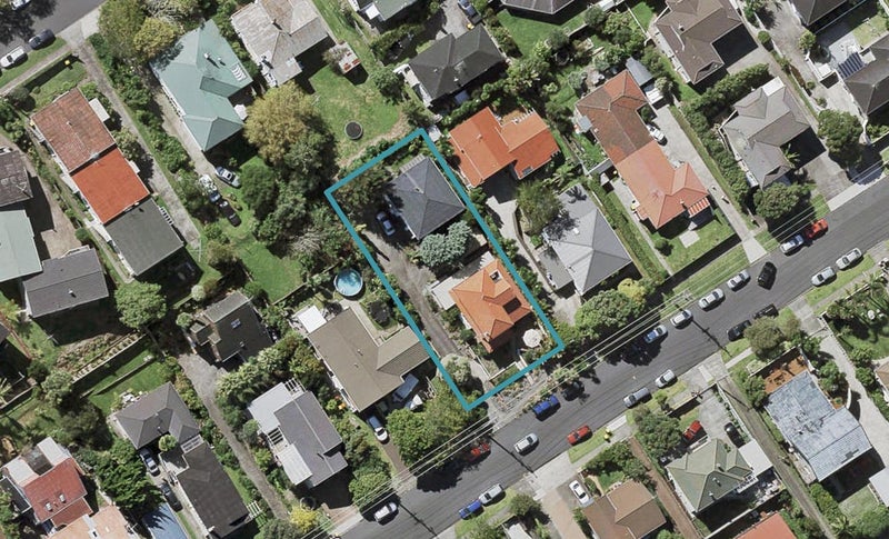 1/9 Harley Road, Takapuna, Auckland - Carousel 1