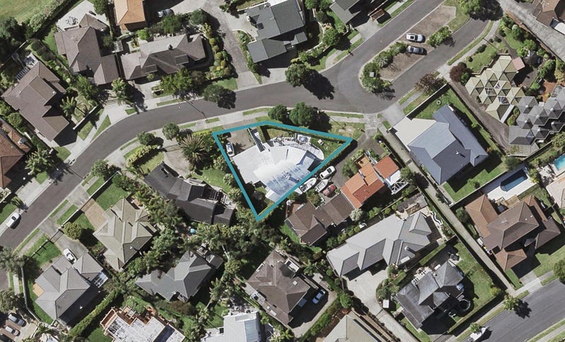 29 Allen Johnston Place, Saint Johns, Auckland - Carousel 1