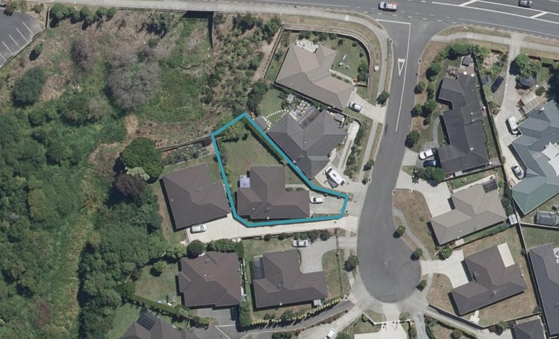 6 Millie Place, Huntington, Hamilton - Carousel 1