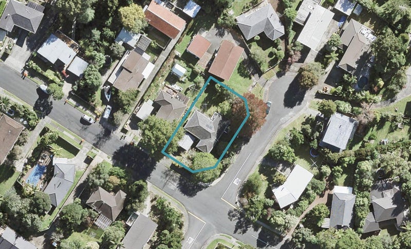 1 Palawan Place, Torbay, Auckland - Carousel 1