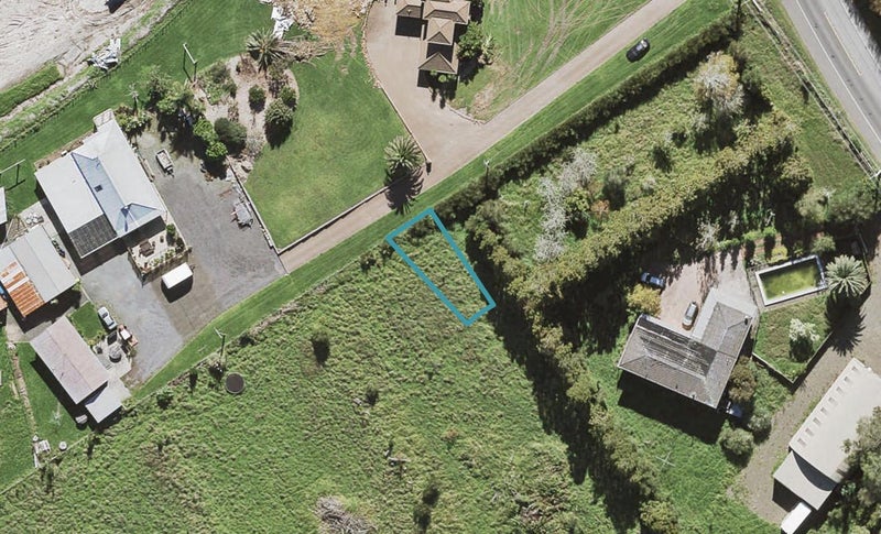 7 Greenway Lane, Westgate, Auckland - Carousel 1