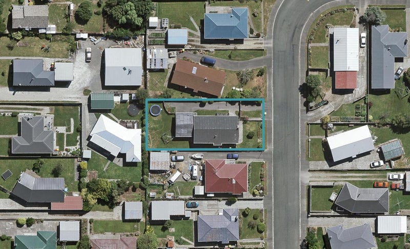 27 Kinmont Crescent, Newfield, Invercargill - Carousel 1