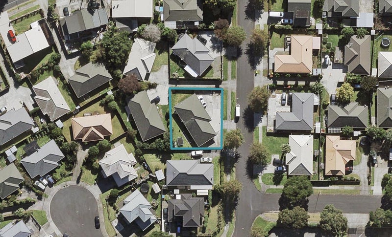 9 Enuamanu Road, Favona, Auckland - Carousel 1