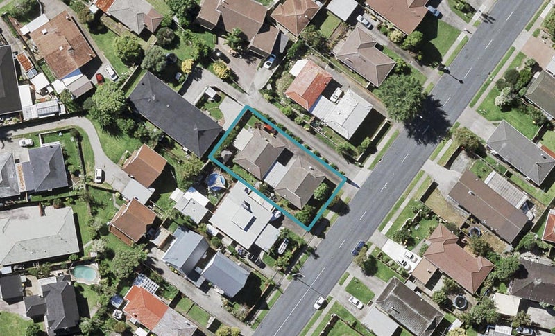 68B Stanniland Street, Sunnyhills, Auckland - Carousel 1