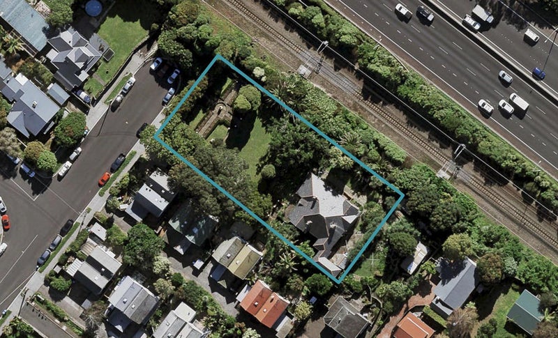 37 Wairakei Street, Greenlane, Auckland - Carousel 1