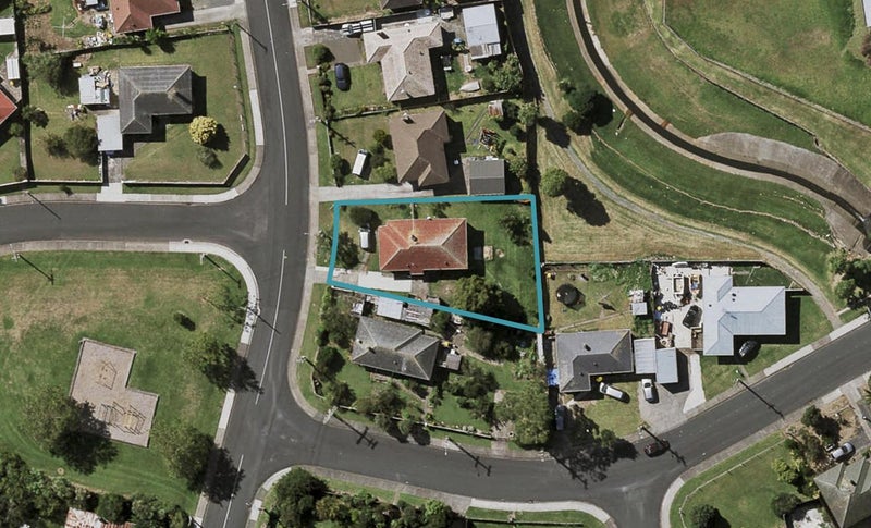 36 Cobham Crescent, Otara, Auckland - Carousel 1