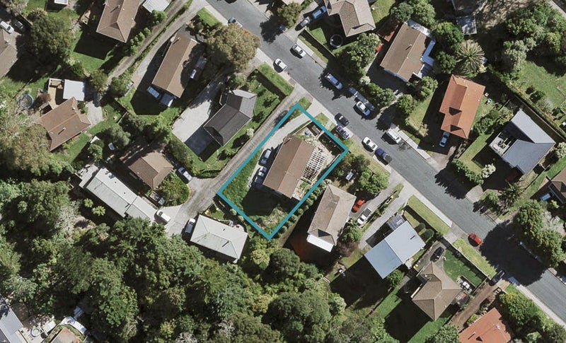 12 Sungrove Rise, Sunnyvale, Auckland - Carousel 1