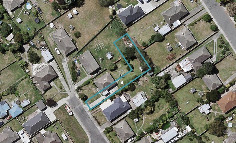 1208E Beatty Place, Mayfair, Hastings - Carousel 1