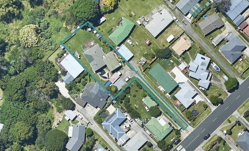 33 Watling Street, Gate Pa, Tauranga - Carousel 1