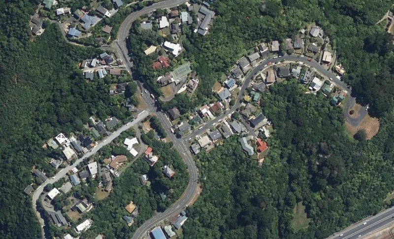 3 Stanhope Grove, Korokoro, Lower Hutt - Carousel 1