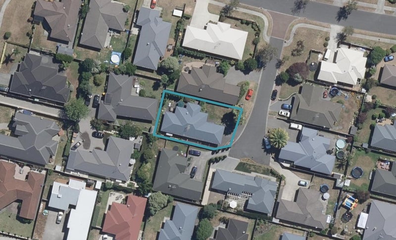 6 Henley Court, Huntington, Hamilton - Carousel 1