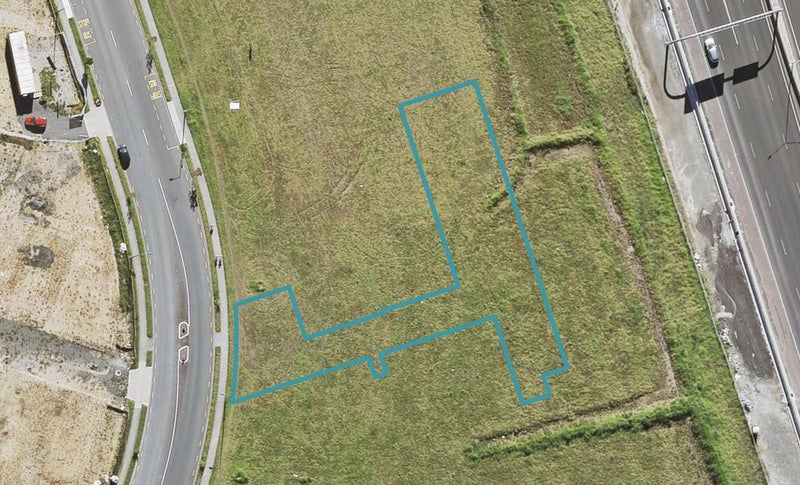 2 Dotterel Place, Westgate, Auckland - Carousel 1