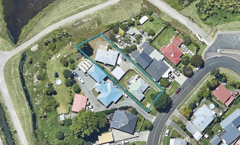 1/68 Humber Crescent, Gate Pa, Tauranga - Carousel 1