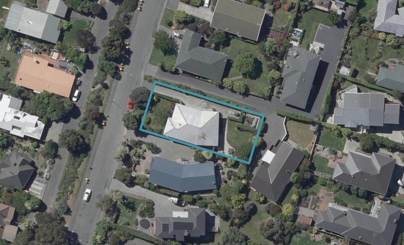 242 Cannon Hill Crescent, Mount Pleasant, Christchurch - Carousel 1