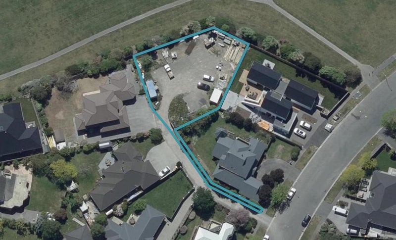 3/4 Tintagel Lane, Burwood, Christchurch - Carousel 1