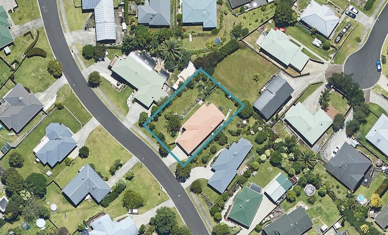 9 Tawhiri View, Pyes Pa, Tauranga - Carousel 1