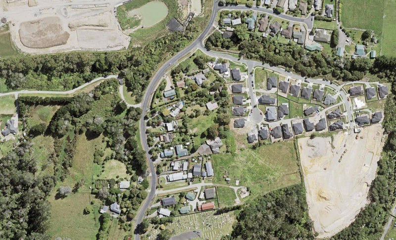 5 Palmate Lane, Swanson, Auckland - Carousel 1