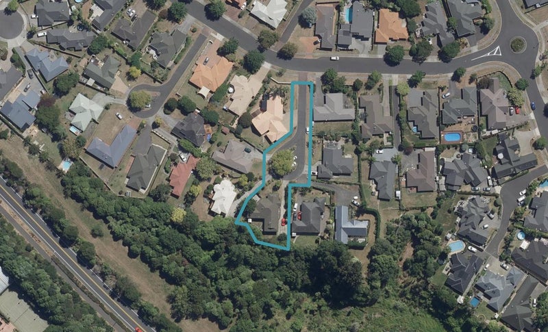 8 Vereker Court, Rototuna, Hamilton - Carousel 1