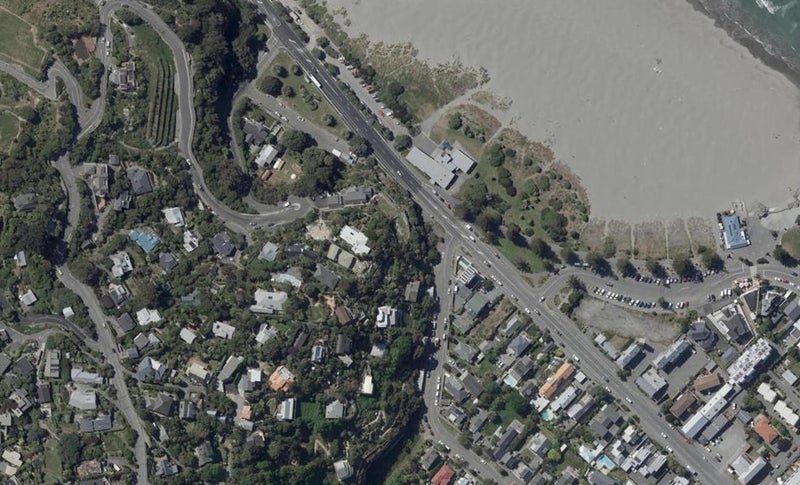6 The Spur, Clifton, Christchurch - Carousel 1