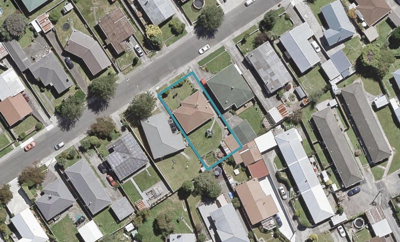 14 Oregon Drive, Maoribank, Upper Hutt - Carousel 1