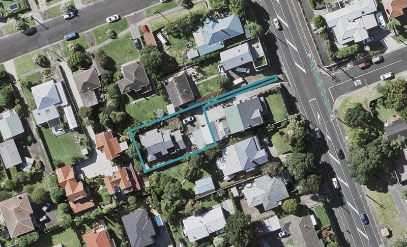 45 Lake RD, Devonport, North Shore City - Carousel 1