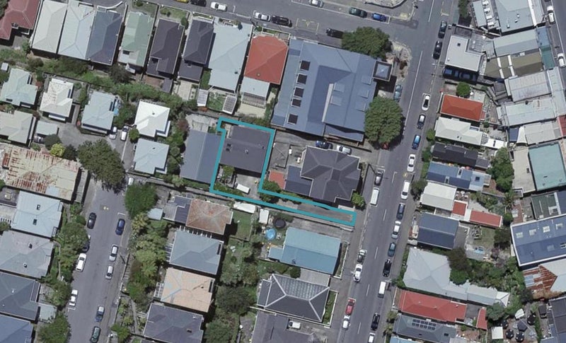 30B Rintoul Street, Newtown, Wellington - Carousel 1