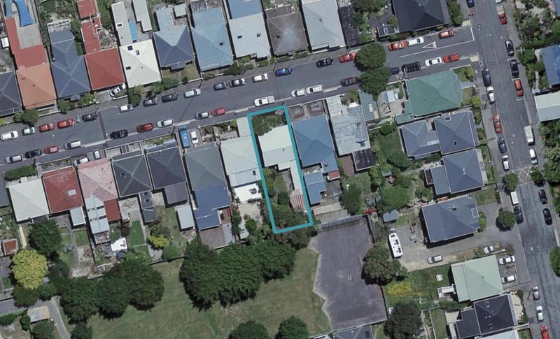 16 Harper Street, Newtown, Wellington - Carousel 1