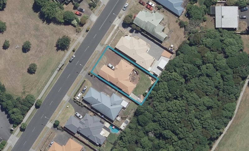33 Church Road, Pukete, Hamilton - Carousel 1