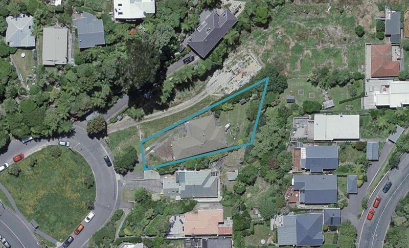 30 Pembroke Road, Northland, Wellington - Carousel 1