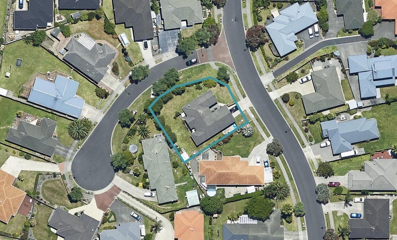 16 Arabian Drive, Papamoa Beach, Papamoa - Carousel 1