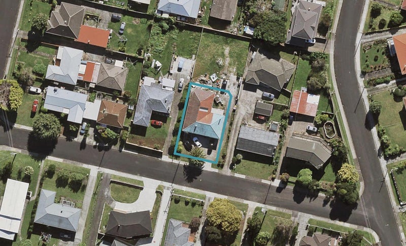 5 Lansdown Avenue, Papatoetoe, Auckland - Carousel 1