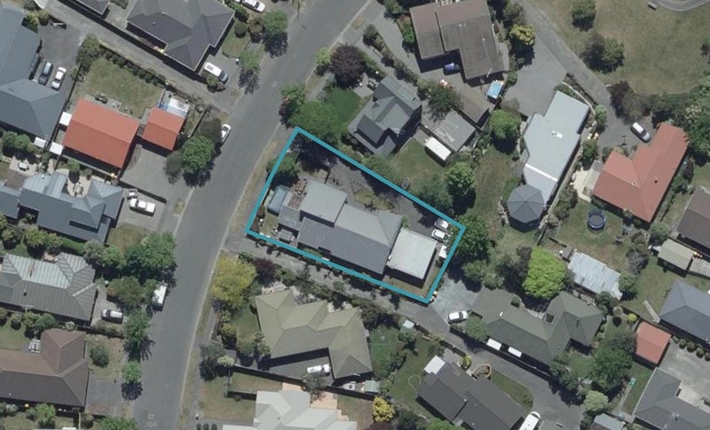 118 Royal Park Drive, Parklands, Christchurch - Carousel 1