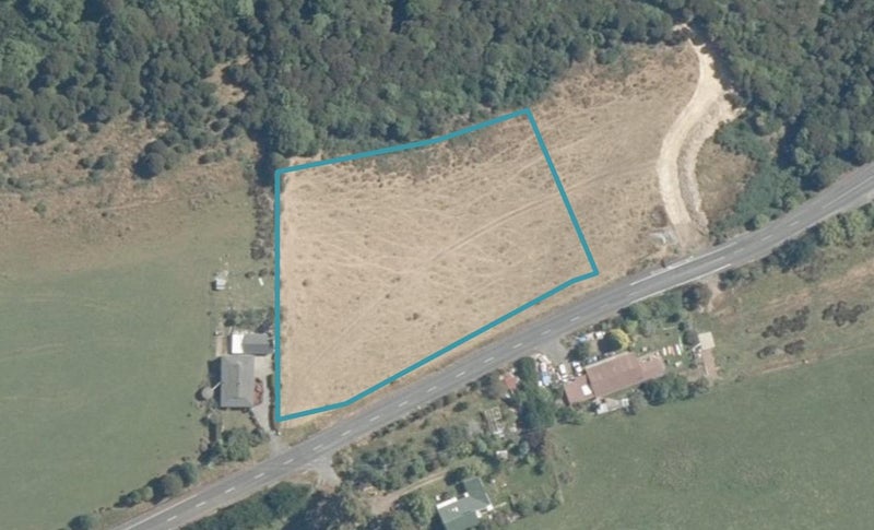 1121 Finlayson Road, TAIERI MOUTH - Carousel 1