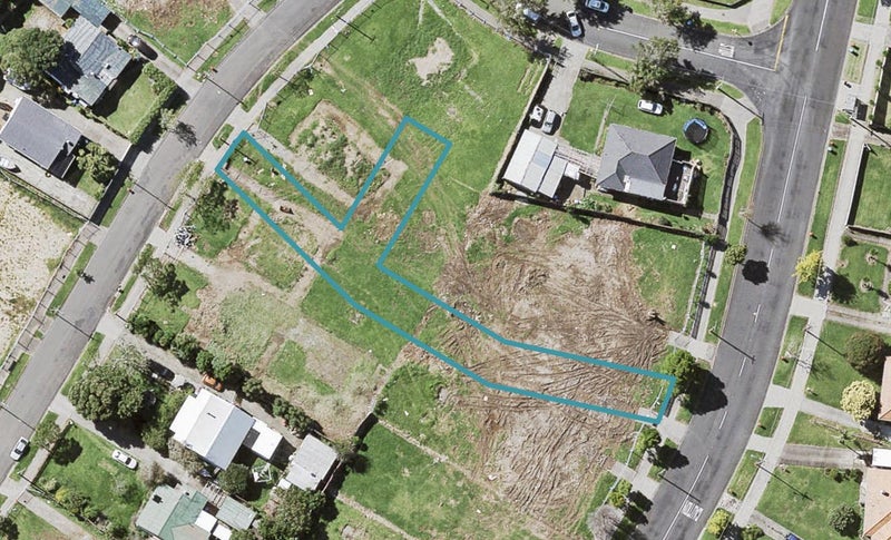 9 Penina Lane, Glen Innes, Auckland - Carousel 1
