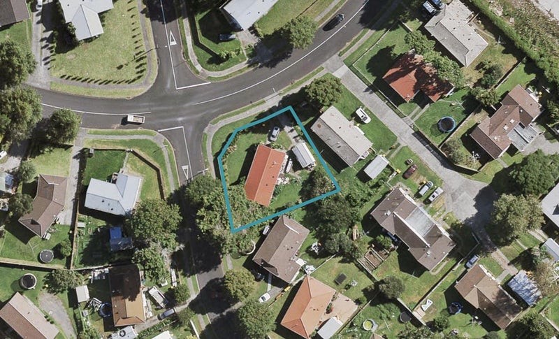 61 Kindergarten Drive, Conifer Grove, Takanini - Carousel 1