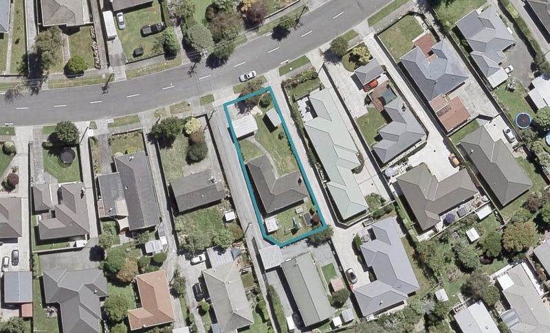 47 Shakespeare Avenue, Trentham, Upper Hutt - Carousel 1