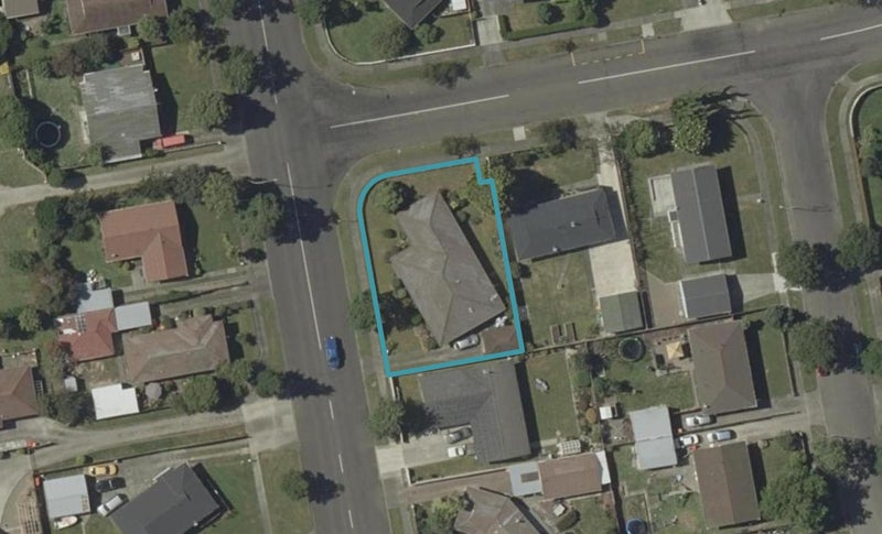 33 Amberley Avenue, Westbrook, Palmerston North - Carousel 1