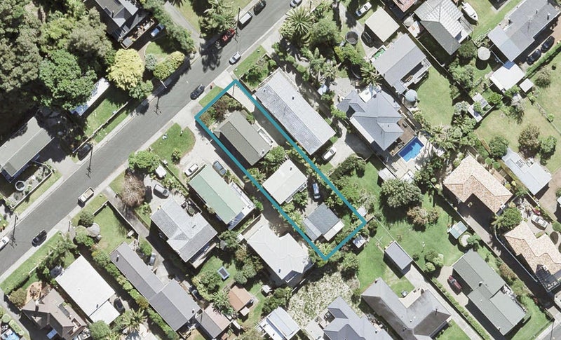 1/24 Mckenzie Avenue, Arkles Bay, Whangaparāoa - Carousel 1