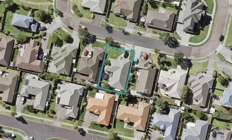 25 Newbliss Crescent, East Tamaki Heights, Auckland - Carousel 1