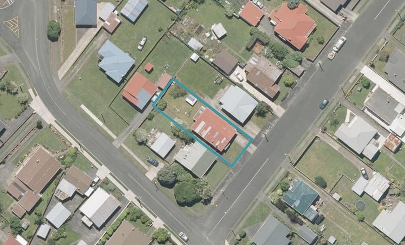 42 Ballance Street, Aramoho, Whanganui - Carousel 1