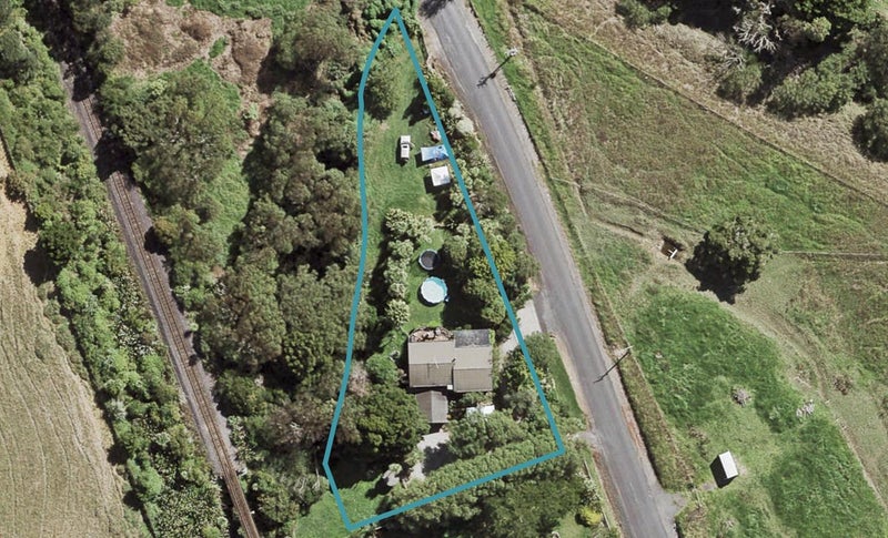 19 Cane Road, Waimauku, Waimauku - Carousel 1