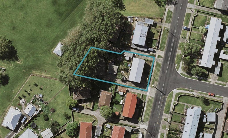3/56 Hills Road, Otara, Auckland - Carousel 1