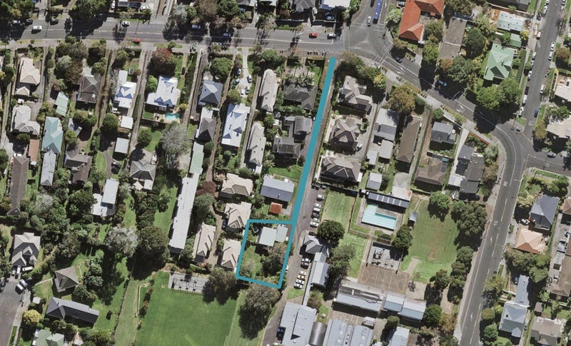 56 King George Avenue, Epsom, Auckland - Carousel 1