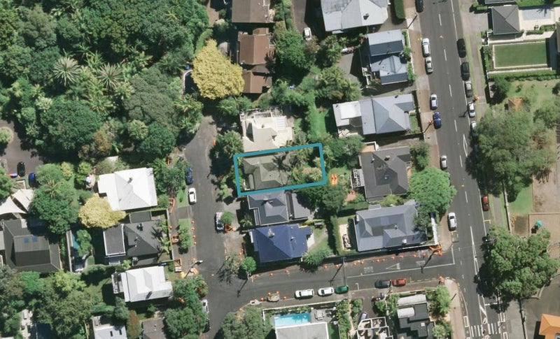 5 Alberon Place, Parnell, Auckland - Carousel 1