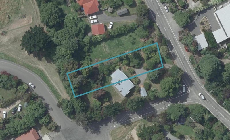 96 Main Road, Governors Bay, Lyttelton - Carousel 1