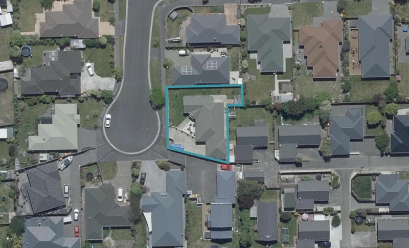 17 Rue de la Mare, Parklands, Christchurch - Carousel 1